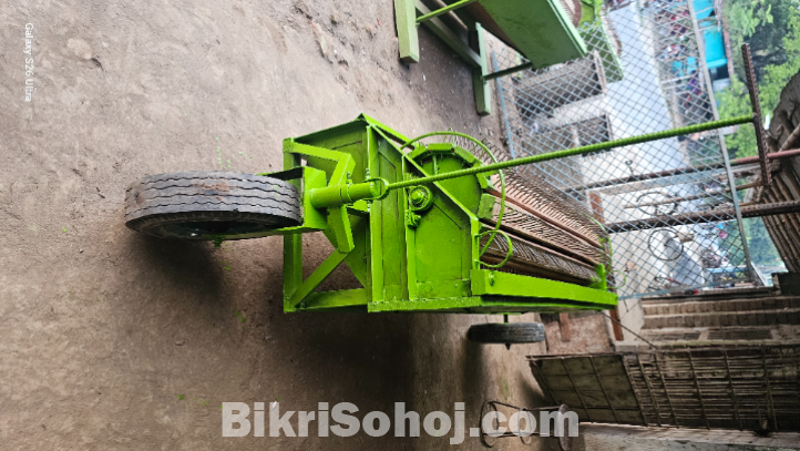 ধান মাড়াই করা মেশিন